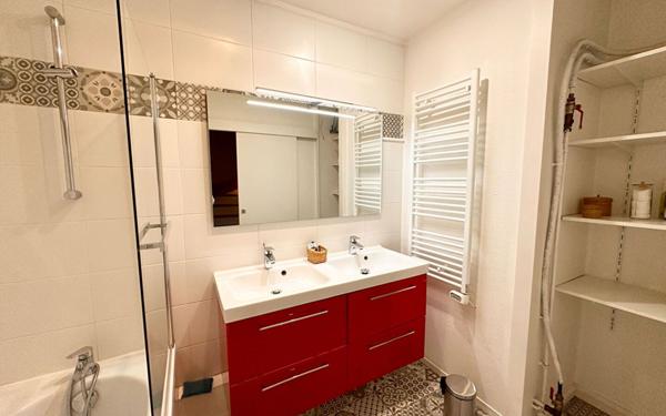 Maison à vendre    7 pièces •  Mérignac