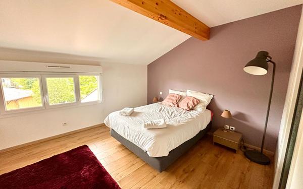 Maison à vendre    7 pièces •  Mérignac