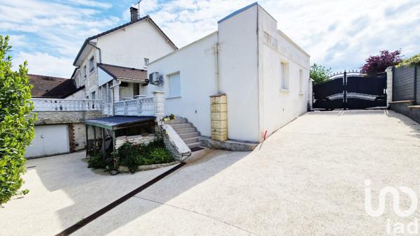 Maison à vendre 8 pièces 250 m² Saint-Witz