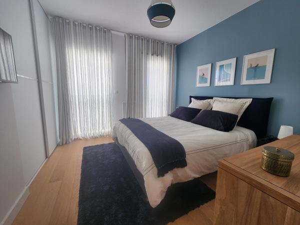 Rare-Très bel apt 3 ch. avec terrasses-Pkg couvert