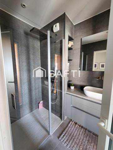 Rare-Très bel apt 3 ch. avec terrasses-Pkg couvert