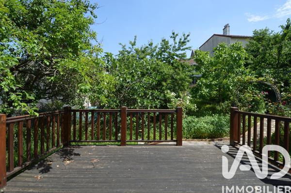 Maison à vendre 7 pièces 175 m² Rueil-Malmaison