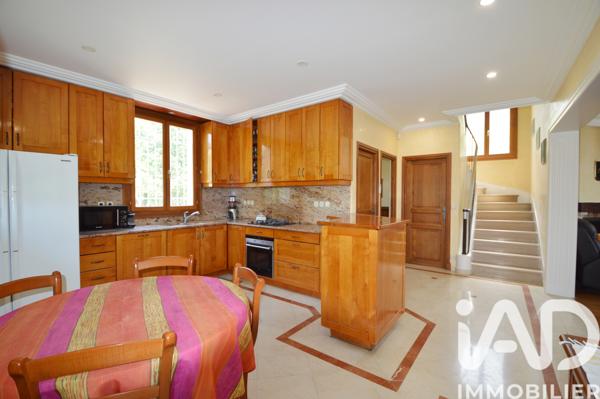 Maison à vendre 7 pièces 175 m² Rueil-Malmaison