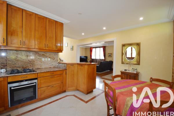 Maison à vendre 7 pièces 175 m² Rueil-Malmaison