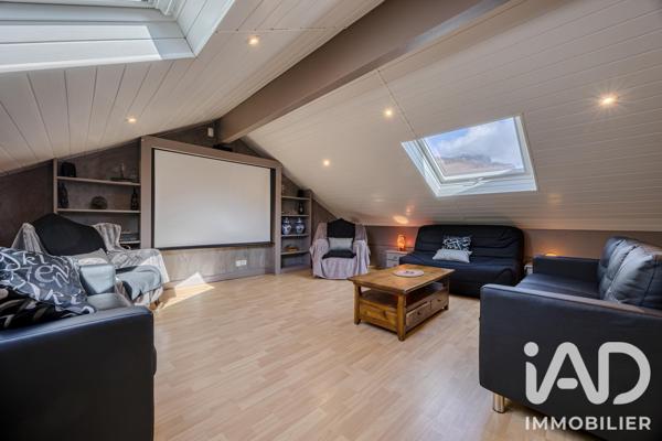 Maison à vendre 8 pièces 250 m² Bassens