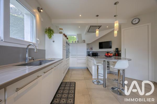 Maison à vendre 8 pièces 250 m² Bassens