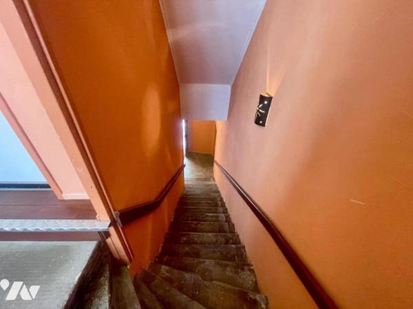 Appartement de 203 m² avec garage et terrasse