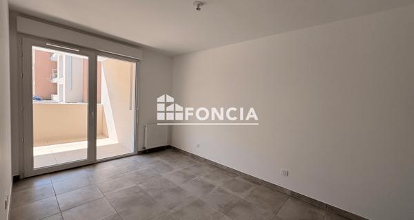 Location Appartement 2 pièces 47.4 m² - Morières-lès-avignon 84310