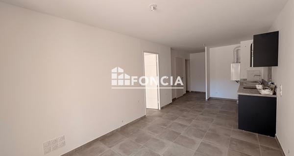 Location Appartement 2 pièces 47.4 m² - Morières-lès-avignon 84310