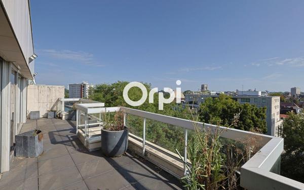 Appartement à vendre    4 pièces • 110,44 m2 Lille