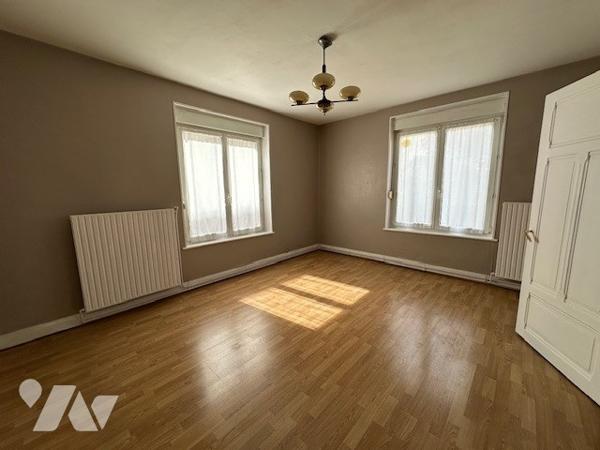 Rare à CHAMPIGNEULLES Maison de ville dans quartier proche toutes commodités!