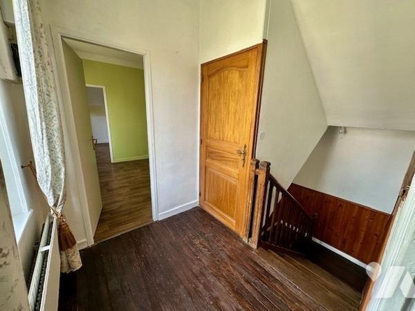 Rare à CHAMPIGNEULLES Maison de ville dans quartier proche toutes commodités!