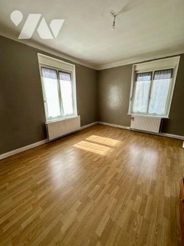 Rare à CHAMPIGNEULLES Maison de ville dans quartier proche toutes commodités!