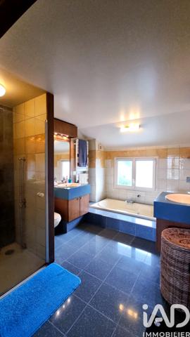 Maison à vendre 7 pièces 153 m² Villeneuve-le-Roi