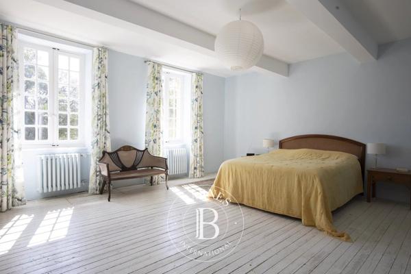 Castelnaudary, Maison 7 Chambres -  503 m² à vendre
