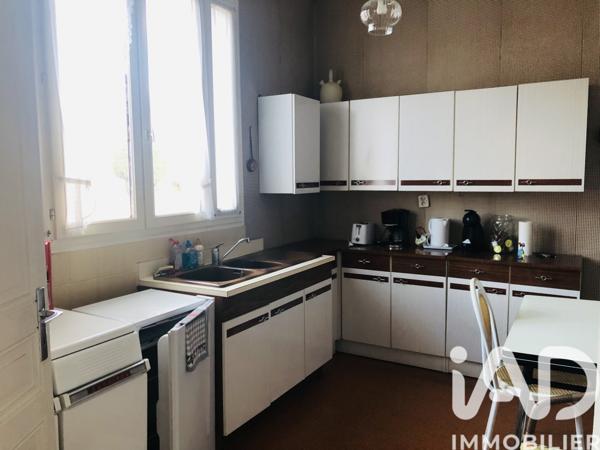 Maison à vendre 5 pièces 171 m² Abrest
