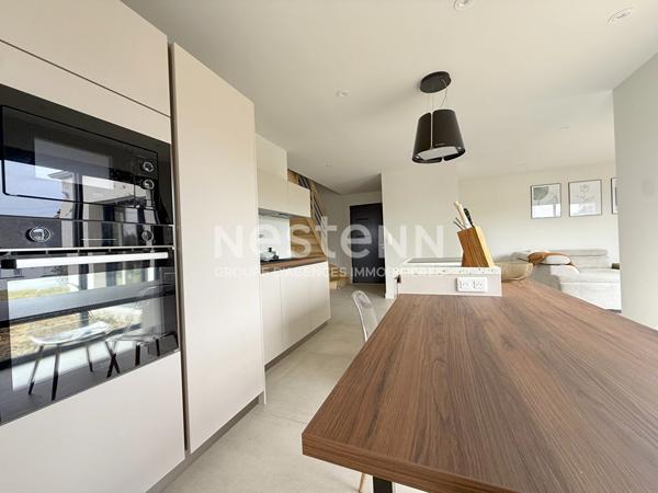 Maison contemporaine de 2025 à vendre à LOCMINE, 5 chambres, garage et son jardin de 720 m²