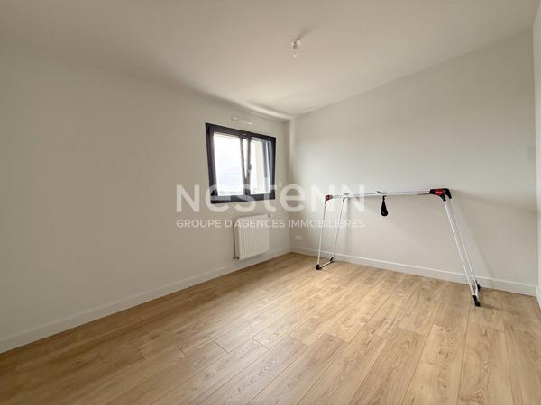 Maison contemporaine de 2025 à vendre à LOCMINE, 5 chambres, garage et son jardin de 720 m²