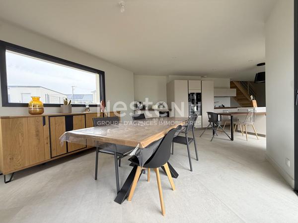 Maison contemporaine de 2025 à vendre à LOCMINE, 5 chambres, garage et son jardin de 720 m²
