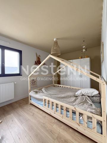 Maison contemporaine de 2025 à vendre à LOCMINE, 5 chambres, garage et son jardin de 720 m²