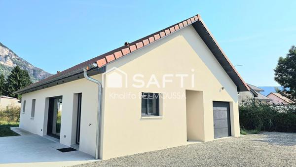Maison de plain-pied  de 105 m² avec garage– Secteur Culoz