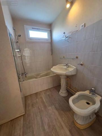 Achat - Appartement | Appartement à rénover Limoges 87000 6 pièces 106 m 2