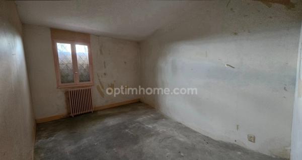 Maison à rénover avec fort potentiel à Mérignac (33) – Idéale pour projet de rénovation