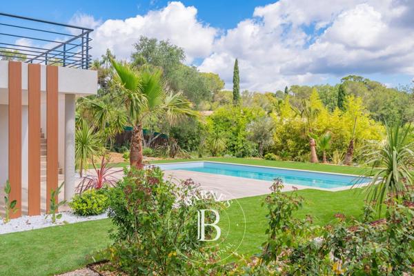 Saint-Raphaël, Villa 5 Chambres -  185 m² à vendre