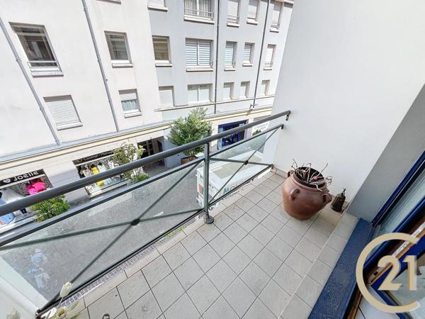 Appartement F4 à vendre  4 pièces - 80,35 m2 MONTBELIARD - 25
