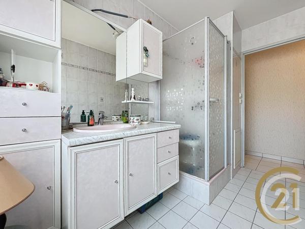 Appartement F4 à vendre  4 pièces - 80,35 m2 MONTBELIARD - 25