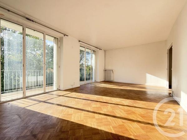 Appartement F3 à vendre  3 pièces - 66,69 m 2   ST GERMAIN EN LAYE  - 78