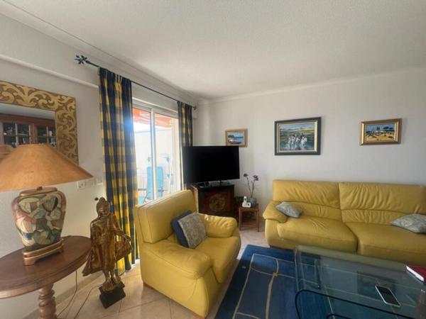 Appartement à vendre 4 pièces HYERES (83), Costebelle, Parc de la Luquette, Dernier étage, vue Mer. DOUBLE GARAGE.