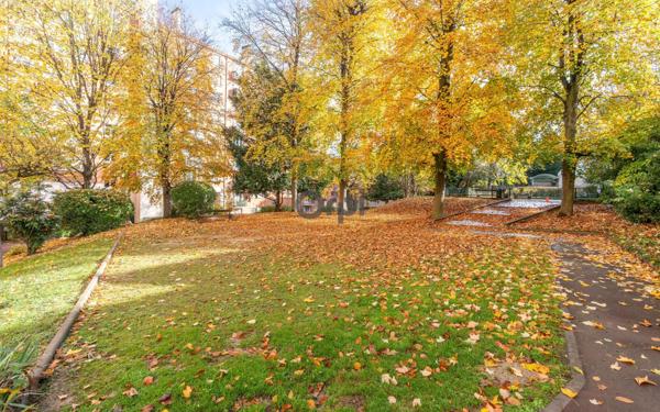 Appartement à vendre    4 pièces • 71,96 m2 Joinville-le-Pont