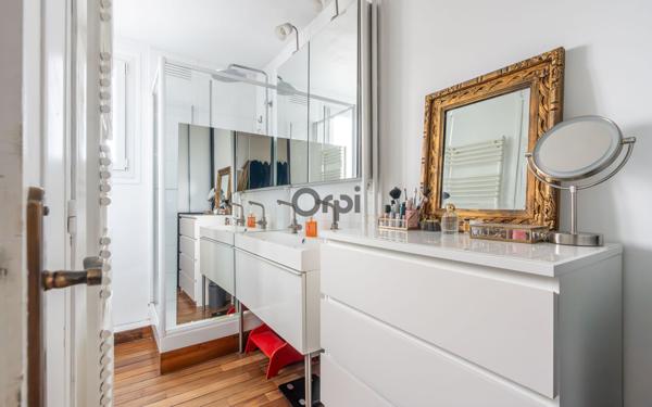 Appartement à vendre    4 pièces • 71,96 m2 Joinville-le-Pont