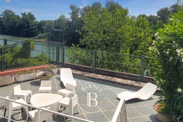 Toulouse, Maison de ville 6 Chambres -  263 m² à vendre