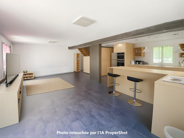 Maison Individuelle VAUREAL de 200* avec 4 chambres terrain 336 m2.