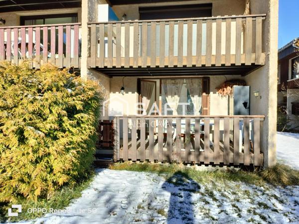 Appartement de 44m² en rez de Jardin avec terrasse , jardin privatif et cave