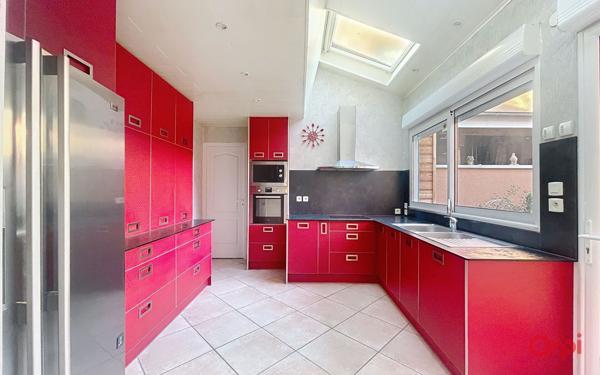 Maison à vendre    6 pièces • 185 m2 Vichy