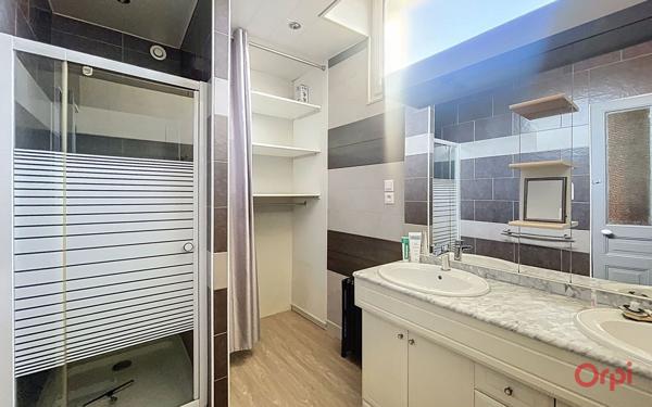 Maison à vendre    6 pièces • 185 m2 Vichy