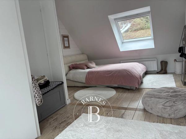 Villeneuve-d'Ascq, Maison 5 Chambres -  168 m² à vendre