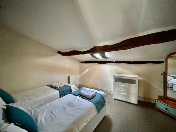 Domaine maison de charme 511m2, 14 chambres, piscine chauffée