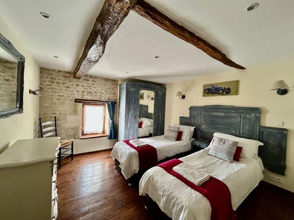 Domaine maison de charme 511m2, 14 chambres, piscine chauffée