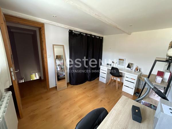 Maison à vendre Elven campagne, atypique 4 chambres avec jardin et extension / Morbihan / Bretagne
