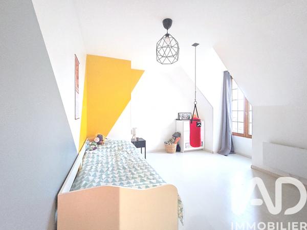 Maison à vendre 4 pièces 100 m² Vieux-Champagne