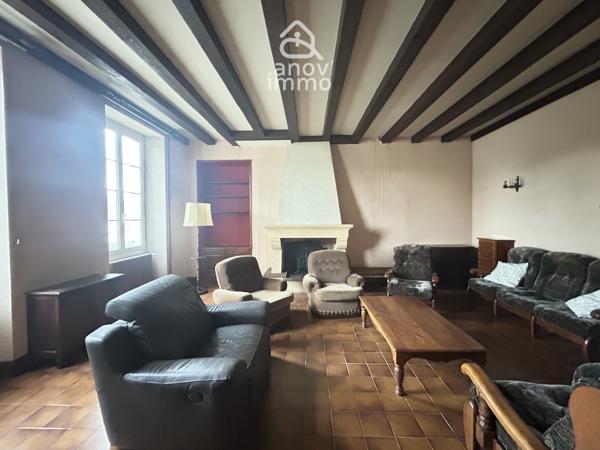 Maison
                                                                                                                                                                                                                                                                                                                        10 pièce(s)                                                                                                                                                                                                          7 chambre(s)                                                                                                                                                                                                          350  m²
