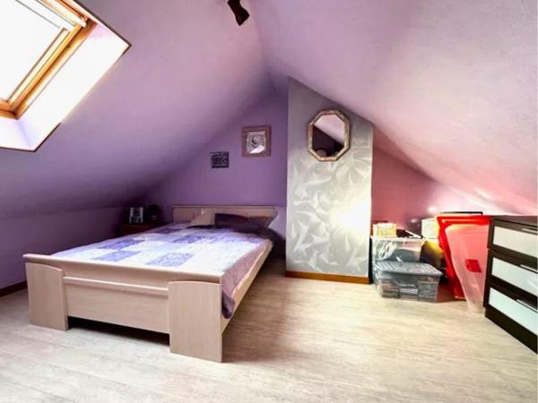 Maison lumineuse 5 chambres avec jardin, vie de plain-pied – Gare à pied