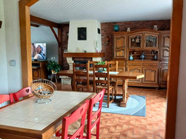 MAISON - F6  - PLAIN PIED POSSIBLE