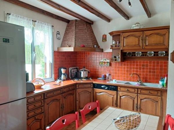MAISON - F6  - PLAIN PIED POSSIBLE