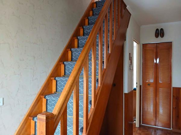 MAISON - F6  - PLAIN PIED POSSIBLE