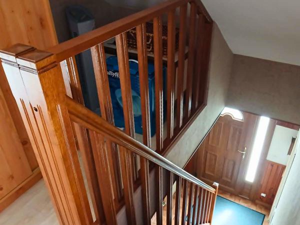 MAISON - F6  - PLAIN PIED POSSIBLE